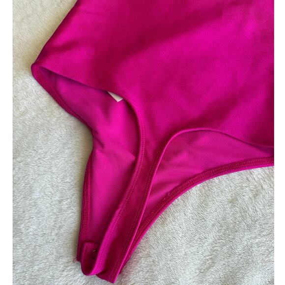 Good American NWT Fuchsia Shine Compression Scuba Tank Square Neck Bodysuit XS/0 - Picture 8 of 12